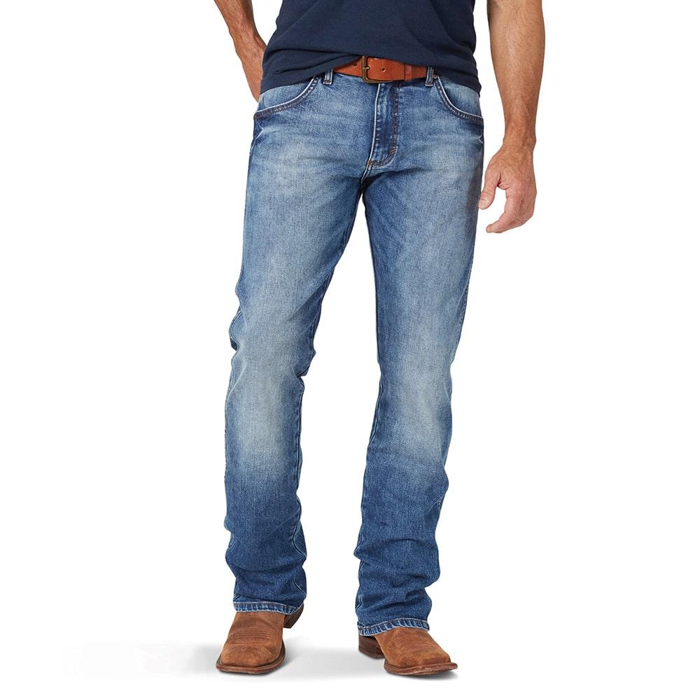 Wrangler Men's Retro Slim fit Bootcut Layton Jeans